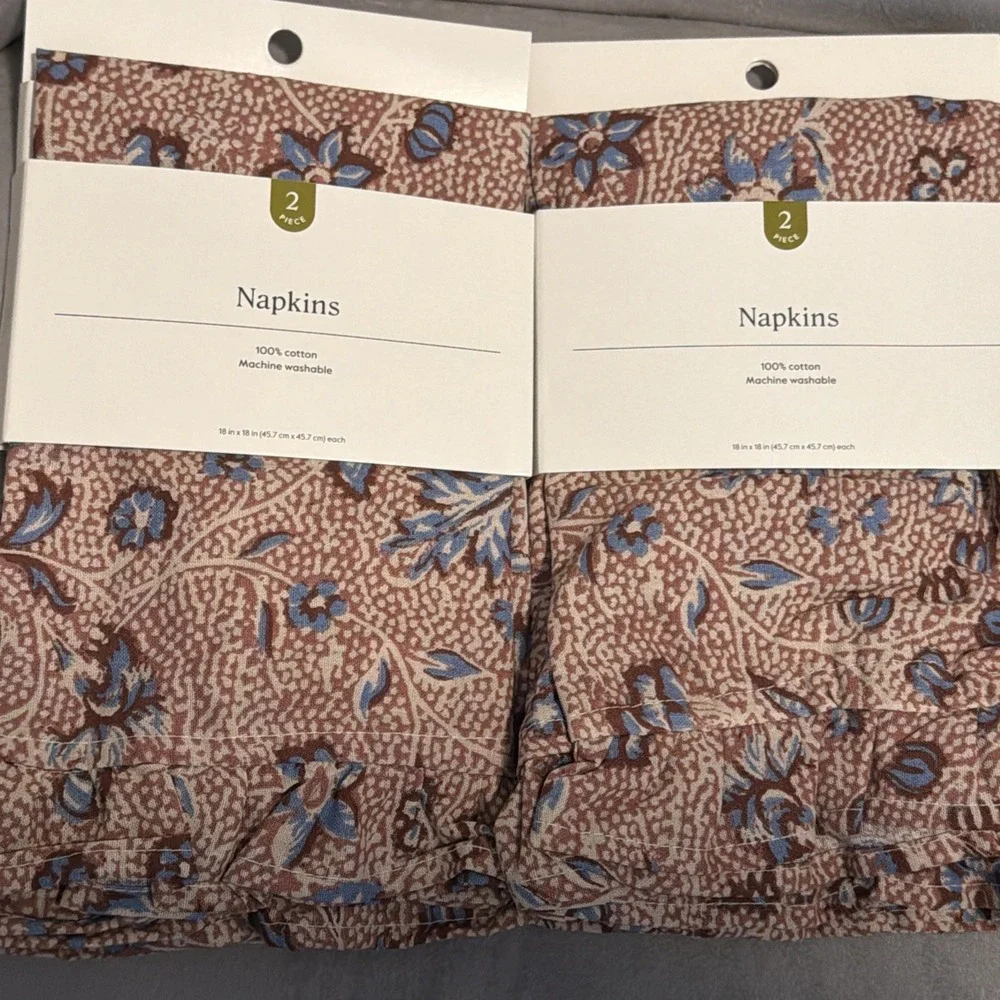 Threshold 4pc Cotton Ruffle Napkins Floral Pink Blue Block Print 18x18 New